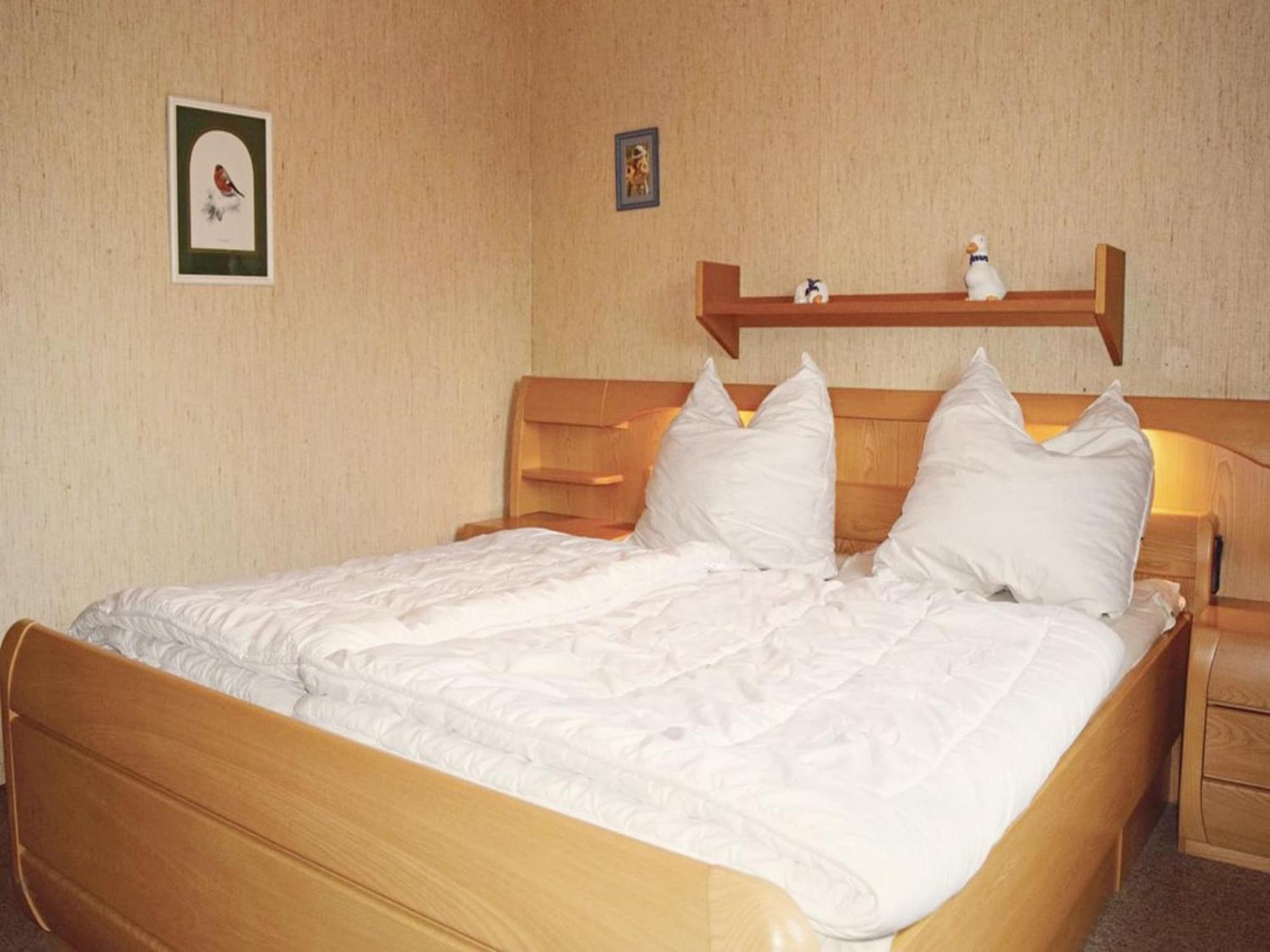 Furnished Bungalow With Peaceful Neighbourhood 梅舍德 外观 照片